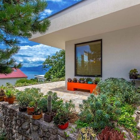 Villa Orange, Small House In A Pine Forest Kostrena Exteriér fotografie